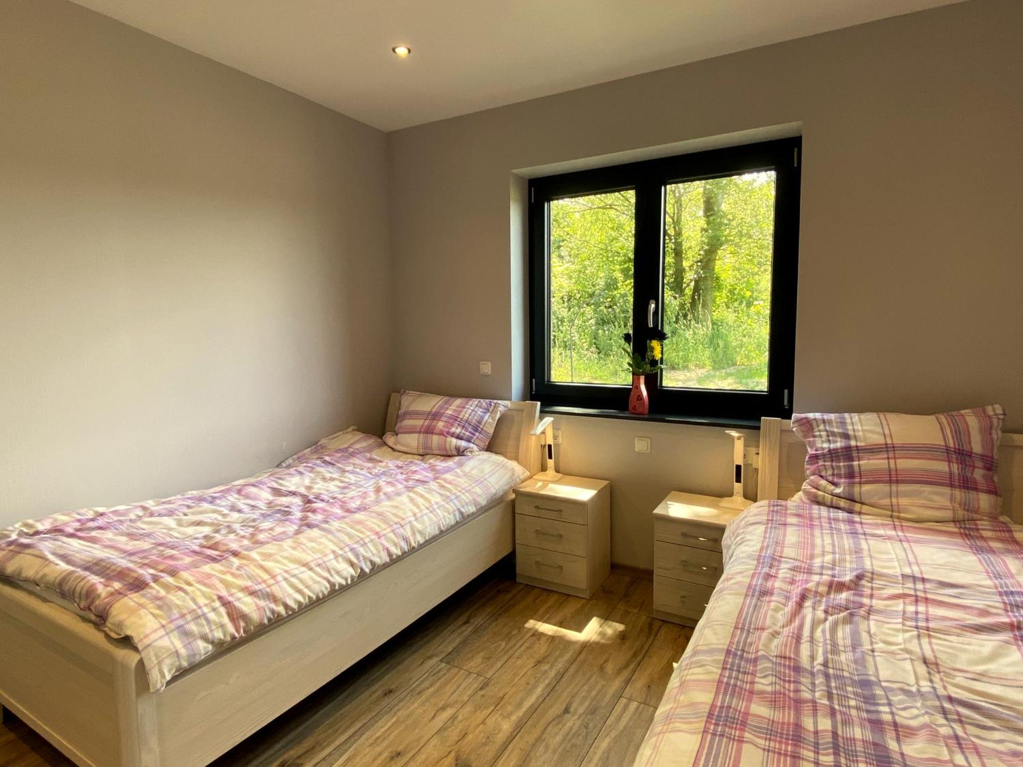 Ferienwohnung Am Weiher Kategorie 1 Nideggen Bagian luar foto