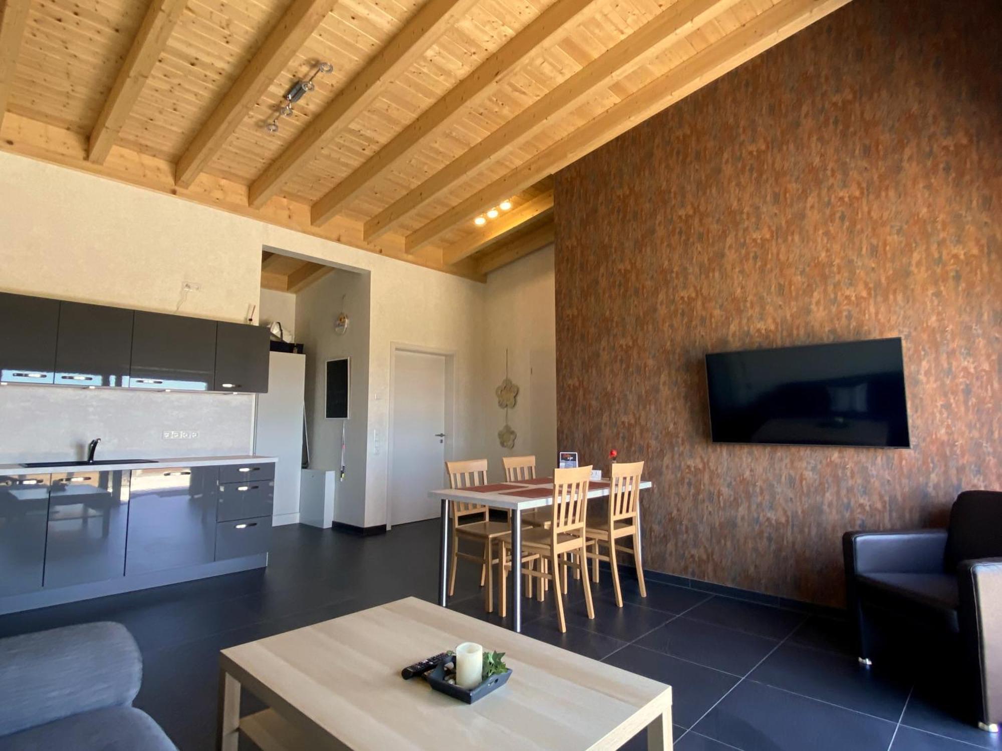 Ferienwohnung Am Weiher Kategorie 1 Nideggen Bagian luar foto