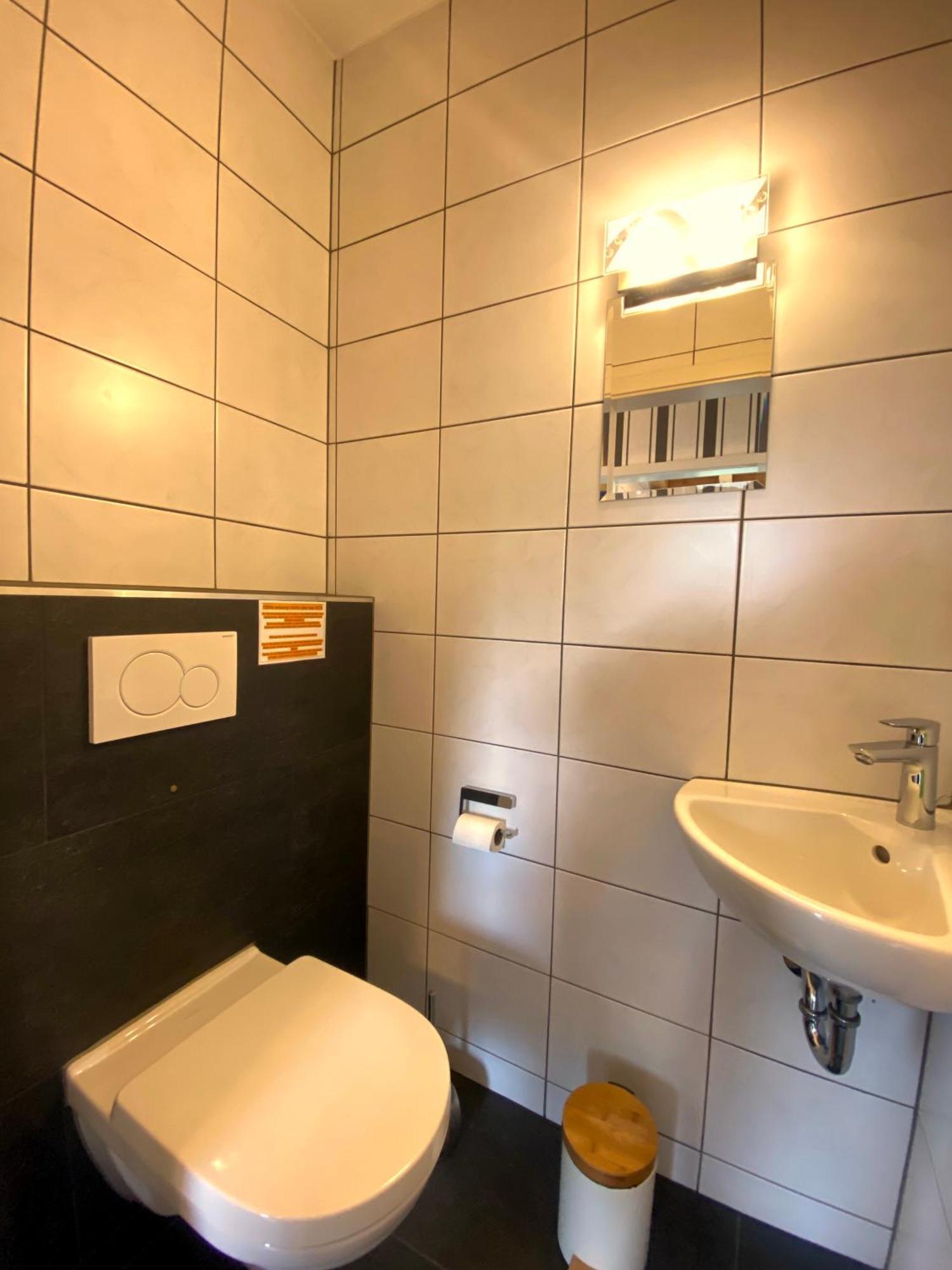Ferienwohnung Am Weiher Kategorie 1 Nideggen Bagian luar foto